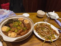 -泉畔人家·老济南经典鲁菜(大明湖店)