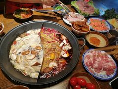 -萍姐火锅·公路夜市(武汉首店)