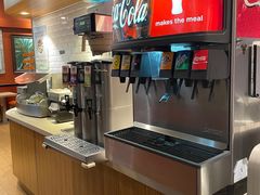 -The Habit Burger Grill 哈比特汉堡(爱琴海店)