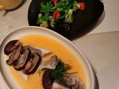 -港丽餐厅(高德置地店)