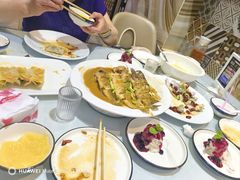 -日月昇渔家菜·海肠捞饭·大连海鲜(星海公园店)