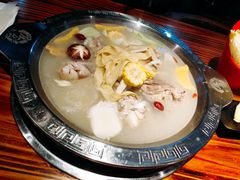 香香猪骨头锅-庄老幺火锅(娄山关路店)