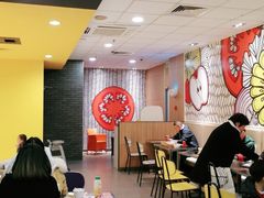 大堂-麦当劳(花桥得来速店)