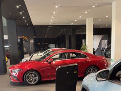 -奔驰上海利星(七宝店)