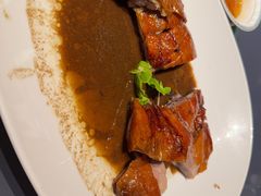 -丽华园·武汉地标楚菜餐厅(青山江滩店)