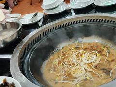 -三里屯土灶炖公鸡地锅鸡(江东店)