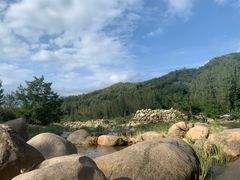 -尧山大峡谷漂流