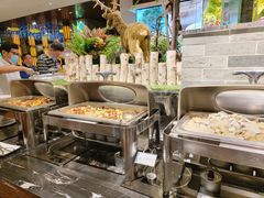 自助取餐区-三英温泉度假酒店-自助餐厅