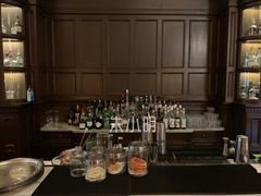 -LONG BAR 廊吧(外滩华尔道夫酒店)