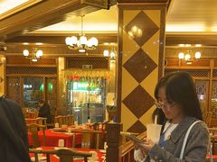 -山城年华老火锅(玉林店)