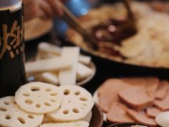 -苟味道老火锅(黄桷坪店)