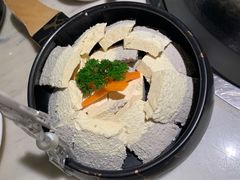 -左庭右院鲜牛肉火锅(浦江欢乐颂店)