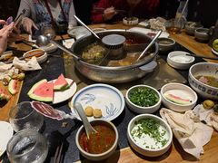 -巴奴毛肚火锅(九洲店)