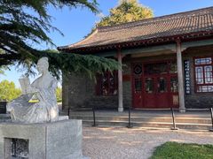 -汉长安城未央宫国家考古遗址公园