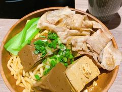 -老鼎旺安格斯牛肉火锅(衡艺广场店)