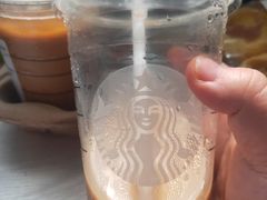 -星巴克(武汉江夏中百广场店)