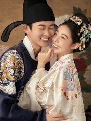 -玛奇朵婚纱摄影