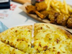 金枕榴莲多多芝心比萨-必胜客(唐延店)