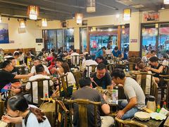 大堂-肖肖酸萝卜鱼火锅(总店)