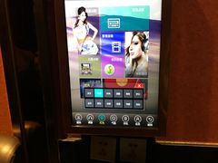 -歌友汇KTV(悦荟广场店)