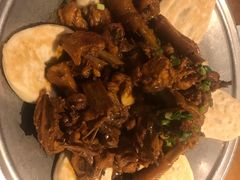 地锅鸡-小菜园新徽菜(合肥瑶海万达店)
