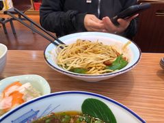 -顺溜·手工刀削面·黑金店(铜锣湾店)