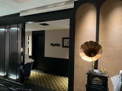 -万泊酒店(长沙五一广场国金中心店)