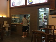 -笑来喜馄饨小笼工坊店(湖滨街店)