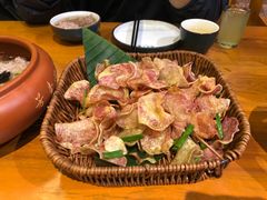 -老滇山寨•云南特色菜•地方菜•民族风情歌舞表演(金碧店)