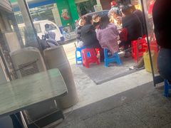 门面-酒宝荡烧烤(长航局江大路住宅小区店)