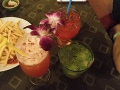 -Dash Teak House