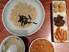 -裕兴记•蟹黄面馆(人民广场店)