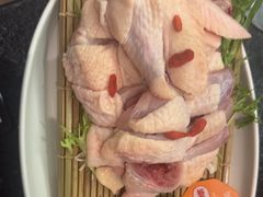 -得意咚瓜·顺德鱼生·冬瓜火锅(深圳首店)