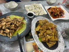 -天天向上素食餐厅(五台山店)