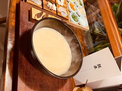 -银米·云南传统过桥米线(双廊黑金冠店)