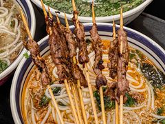 -云阿蛮云南生烫牛肉米线(奉贤路店)