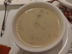奶油蘑菇汤-斗牛士牛排餐厅(嘉里汇店)