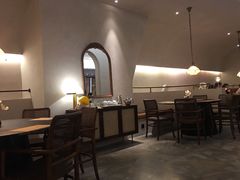 -来龙里 精致 东南亚餐室(万象城店)