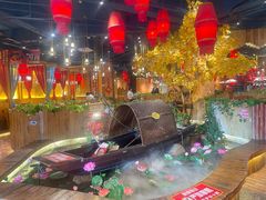 -老滇山寨•云南特色菜•地方菜•民族风情歌舞表演(金碧店)