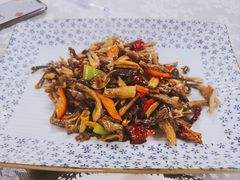 -天天向上素食餐厅(五台山店)