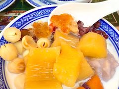 -广信牛奶甜品世家(台东店)