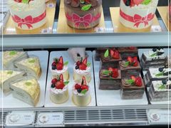 -花花卷卷·鲜食蛋糕(静安久光百货店)