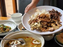 -黔蘑菇四季餐厅(观山湖店)