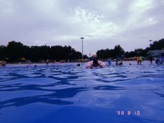 -欢乐水魔方水世界