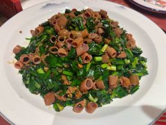 -鱼满舱·鲜活海鲜·正宗鲁菜