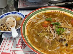 -亚皆老街南宁老友粉·米粉(印象城店)