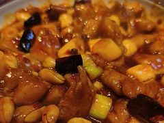 宫保鸡丁-渝是乎酸菜鱼·川渝小炒(新世界百货望京店)