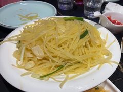 -粉墨特色菜·烧烤音乐酒馆