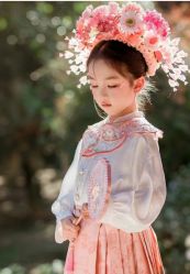 -DeerFriend童趣主题上门拍·到家·外拍摄影机构 (国贸店)
