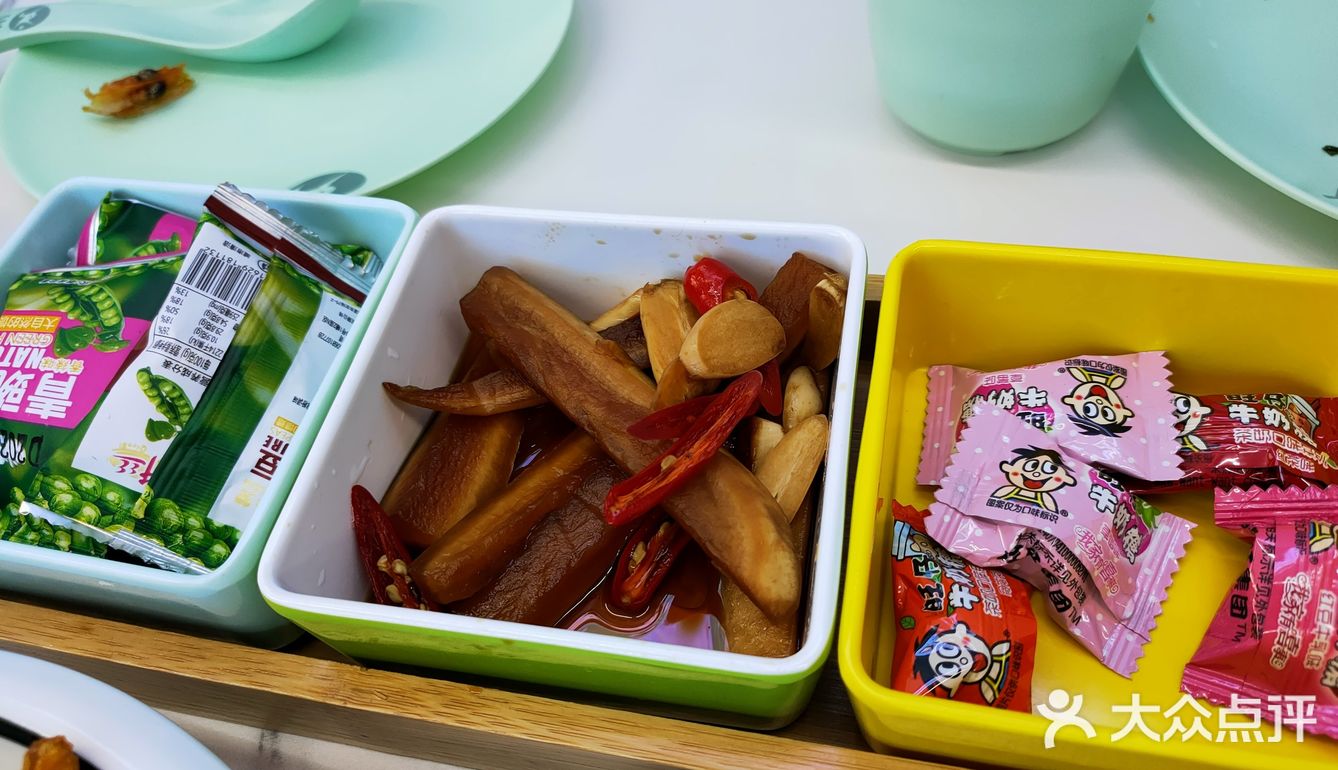 第一市场椰风巷里的小清新海鲜店